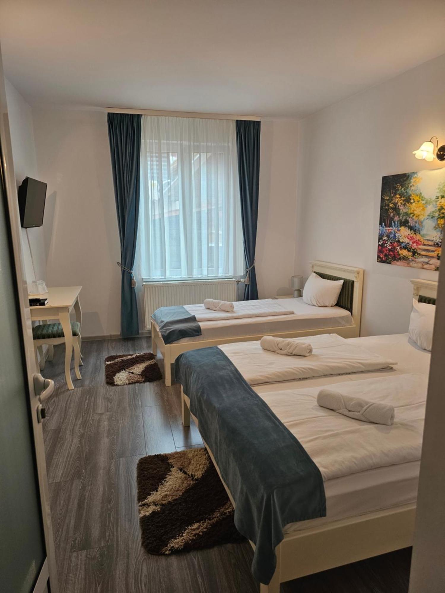 Palas Boutique Sighişoara Quarto foto